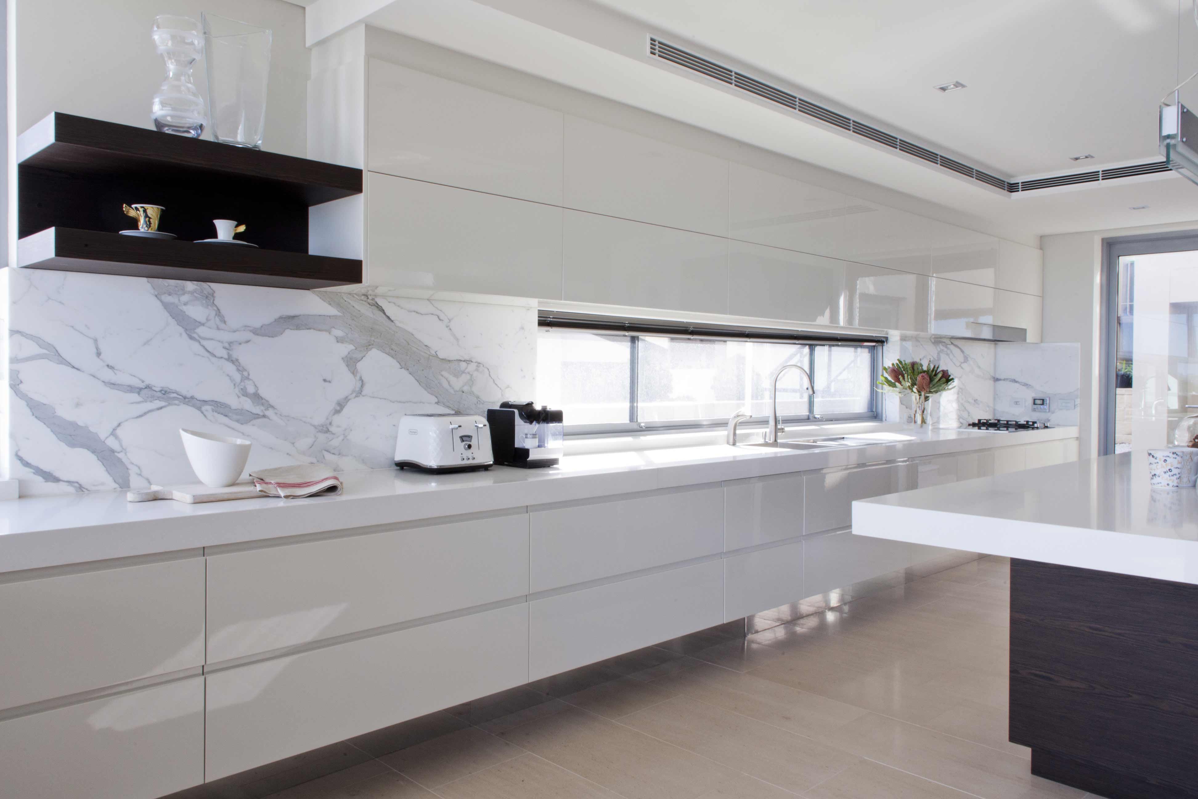 Beautiful-handless-kitchen-in-delhi-gurgaon