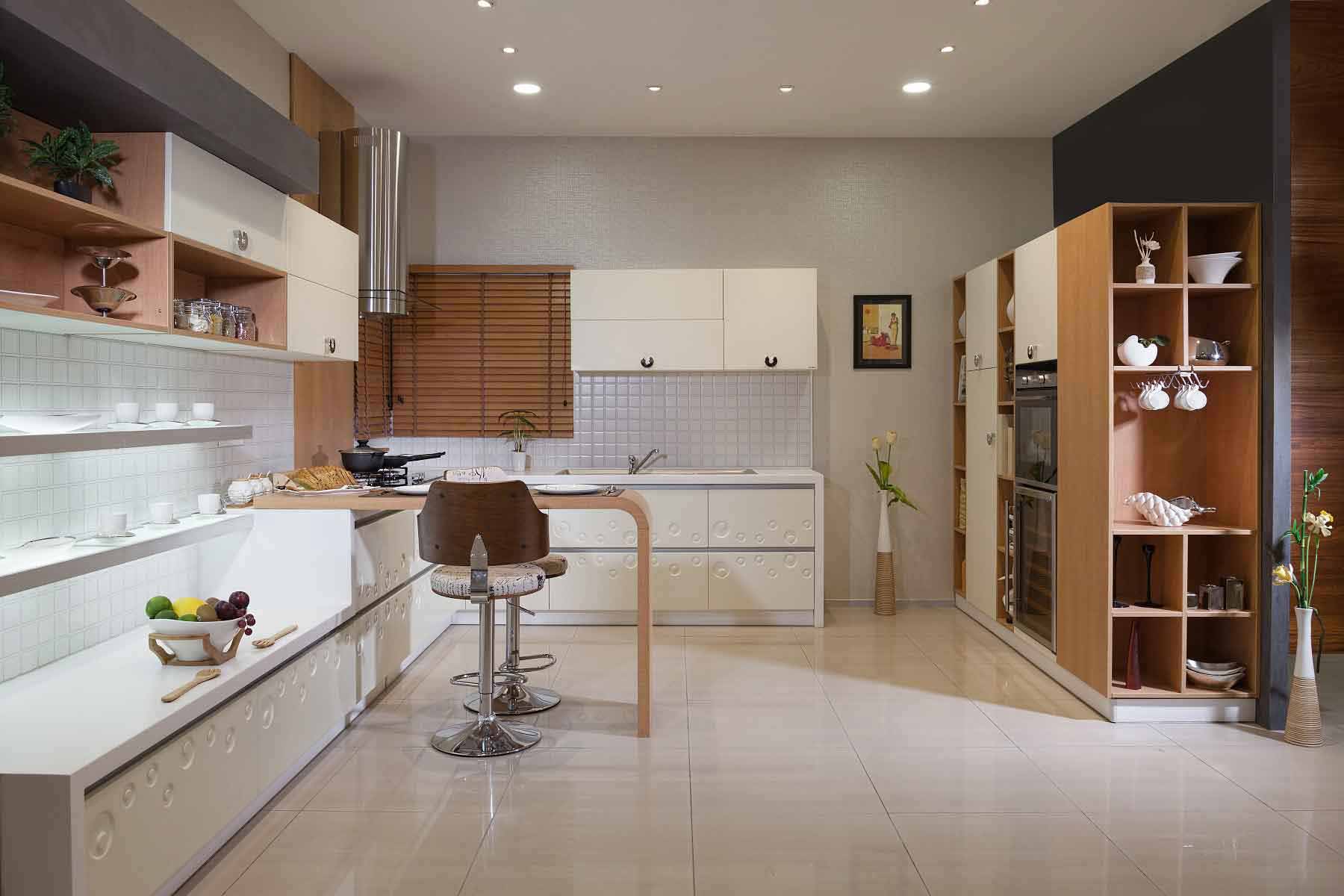 modular kitchen with island and storage with dining, this is an beautiful polished modular kitchen made in noida and delhi
